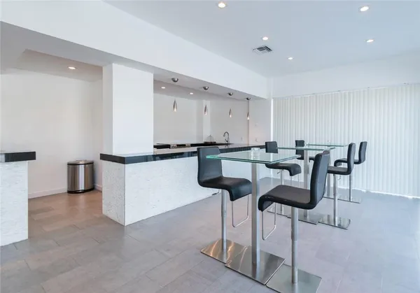 $409,000 | 2841 North Ocean Boulevard, Unit 802, Fort Lauderdale, FL 33308