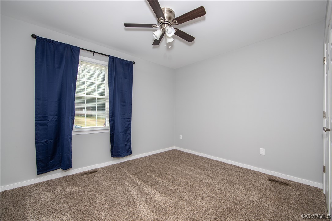 25422 Front Road Petersburg, VA 23803 - Photo 18 of 22 Gallery Image 18