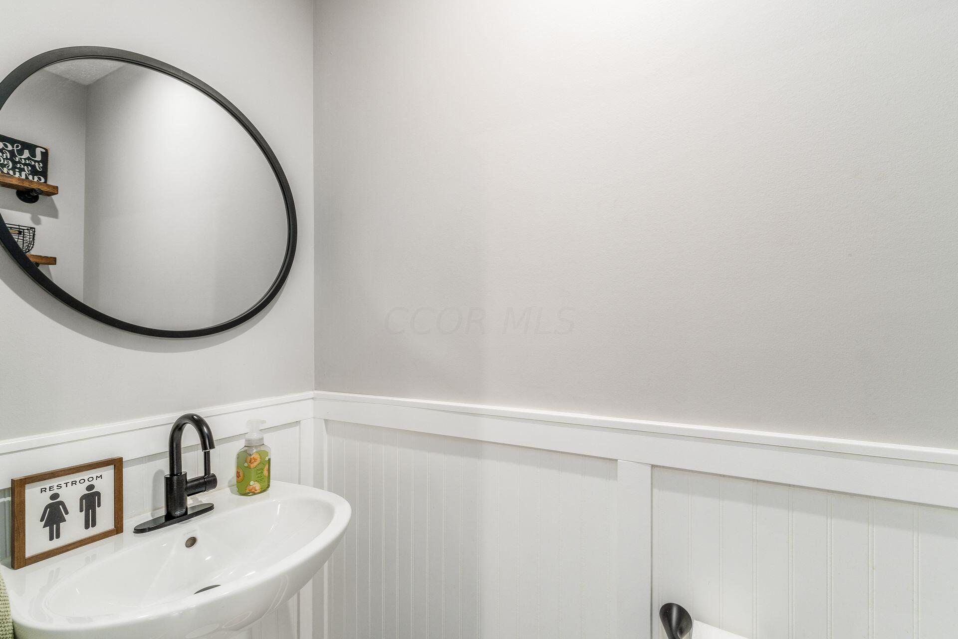 4258 Salt Spring Lane Columbus, OH 43207 - Photo 20 of 42 019_ Ln Columbus OH 43207 USA