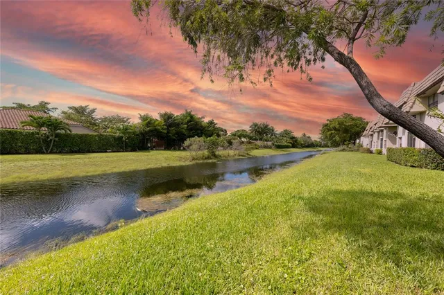 $235,000 | 10710 Royal Palm Boulevard, Unit 22, Coral Springs, FL 33065