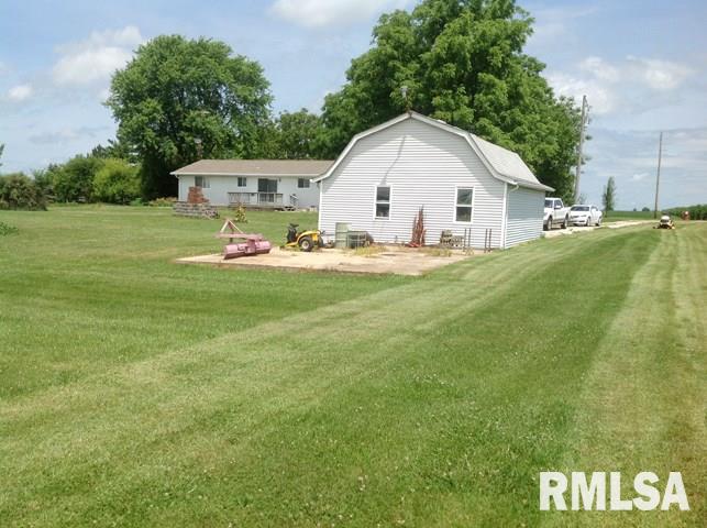 16902 West Pleasant Grove Road Trivoli, IL 61569 - Photo 5 of 17