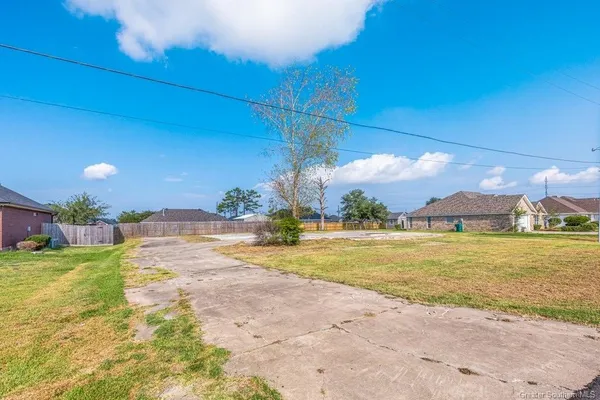 $58,000 | 5722 Larch Street, Lake Charles, LA 70605