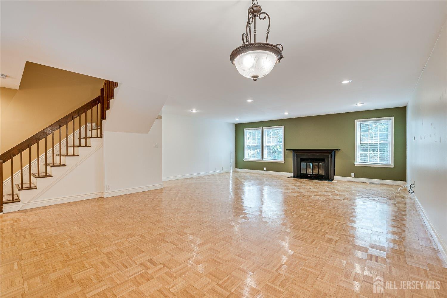 3902 Springbrook Drive Edison, NJ 08820 - Photo 16 of 45 Gallery Image 16
