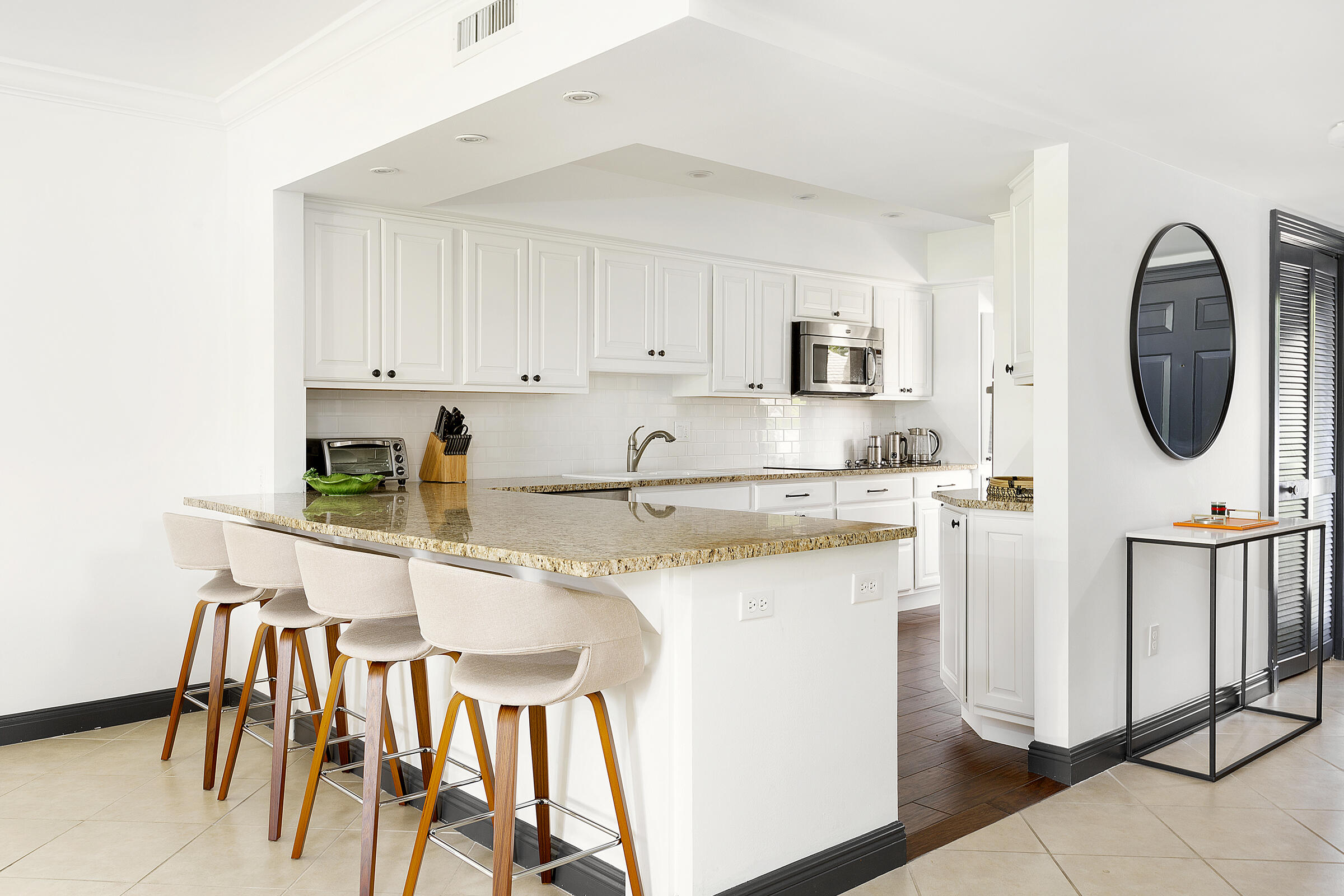 13254 Polo Club Road, Unit C104 Wellington, FL 33414 - Photo 13 of 35 14_Kitchen_1