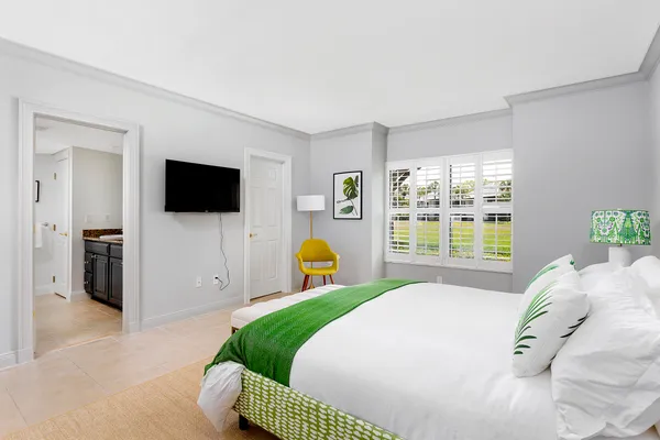 $3,800 | 13254 Polo Club Road, Unit C104, Wellington, FL 33414