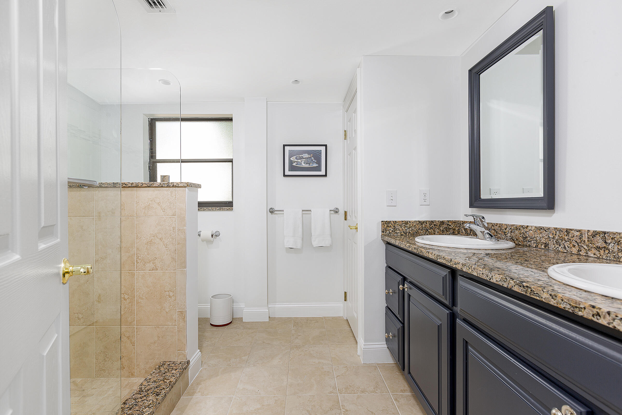 13254 Polo Club Road, Unit C104 Wellington, FL 33414 - Photo 21 of 35 23_Masterbath_1