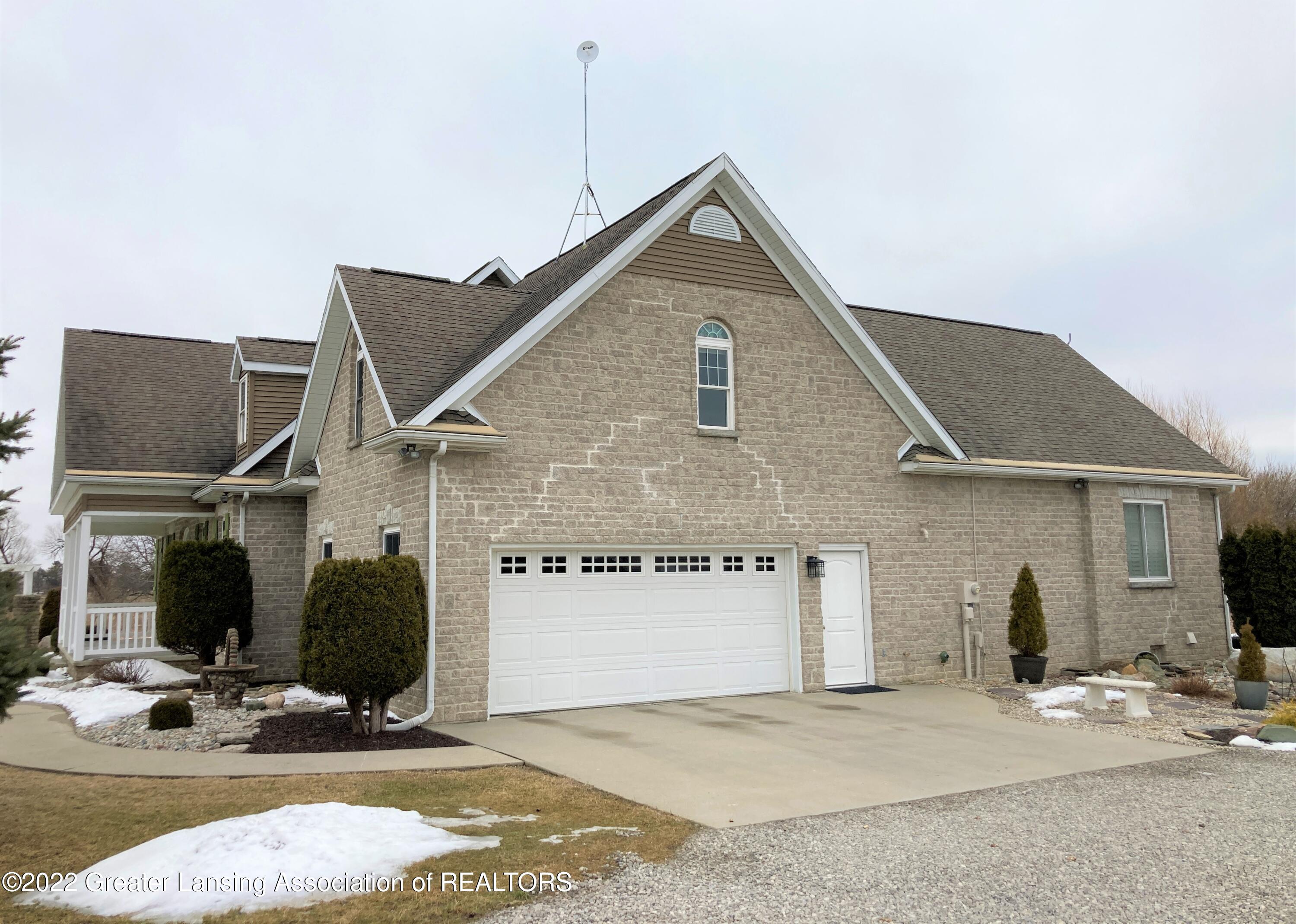 2450 East Colony Road St. Johns, MI 48879 - Photo 6 of 78 g