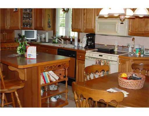 73 Cranberry Road Grove City, PA 16127 - Photo 2 of 9 Kitchen.