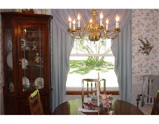 73 Cranberry Road Grove City, PA 16127 - Photo 3 of 9 Dining Room.