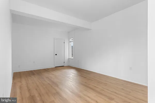 $1,800 | 4930 West Chester Pike, Unit 303, Newtown Square, PA 19073