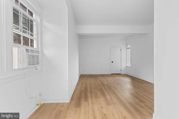 $1,800 | 4930 West Chester Pike, Unit 303, Newtown Square, PA 19073