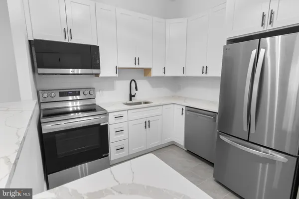 $1,800 | 4930 West Chester Pike, Unit 303, Newtown Square, PA 19073