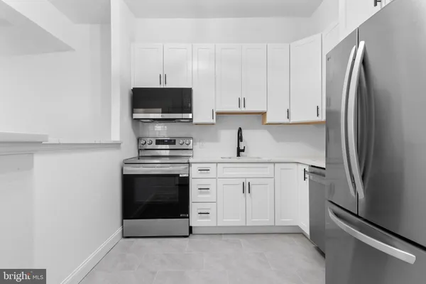 $1,800 | 4930 West Chester Pike, Unit 303, Newtown Square, PA 19073