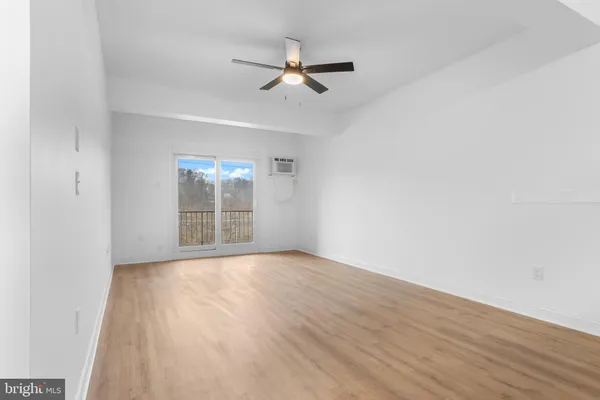 $1,800 | 4930 West Chester Pike, Unit 303, Newtown Square, PA 19073