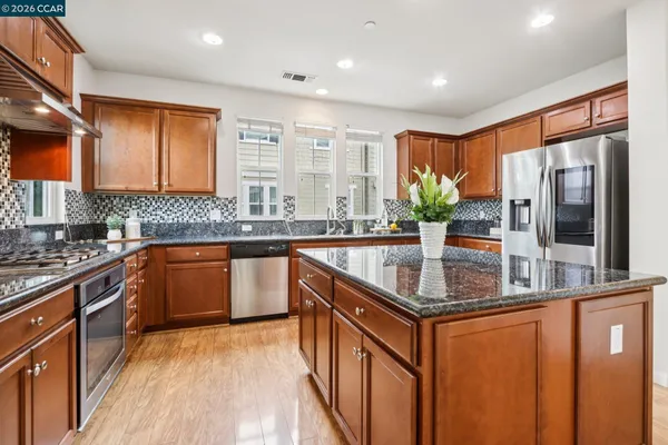 $995,000 | 6759 South Mariposa Lane, Dublin, CA 94568