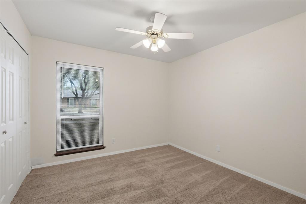 5052 Arbor Glen Road The Colony, TX 75056 - Photo 15 of 22