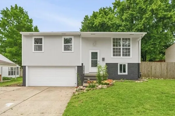 $220,000 | 19219 East 6th Street North, Independence, MO 64056