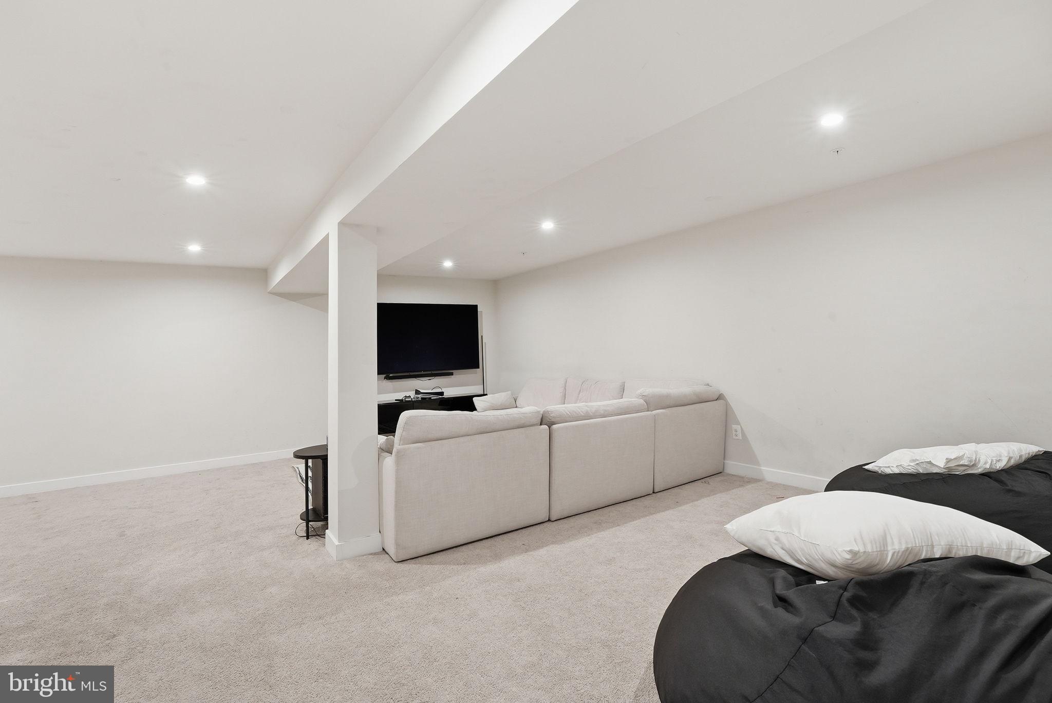 11190 Wheeler Ridge Drive Manassas, VA 20109 - Photo 17 of 25