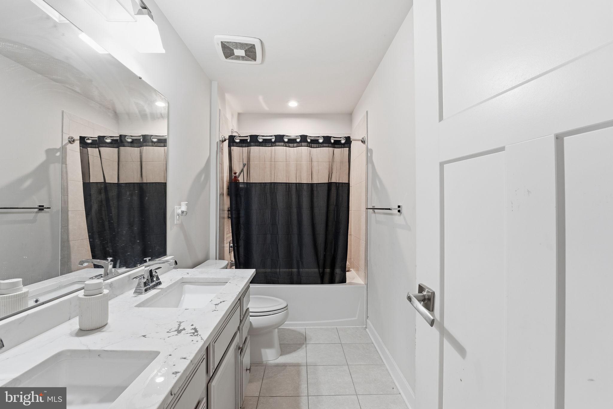 11190 Wheeler Ridge Drive Manassas, VA 20109 - Photo 20 of 25