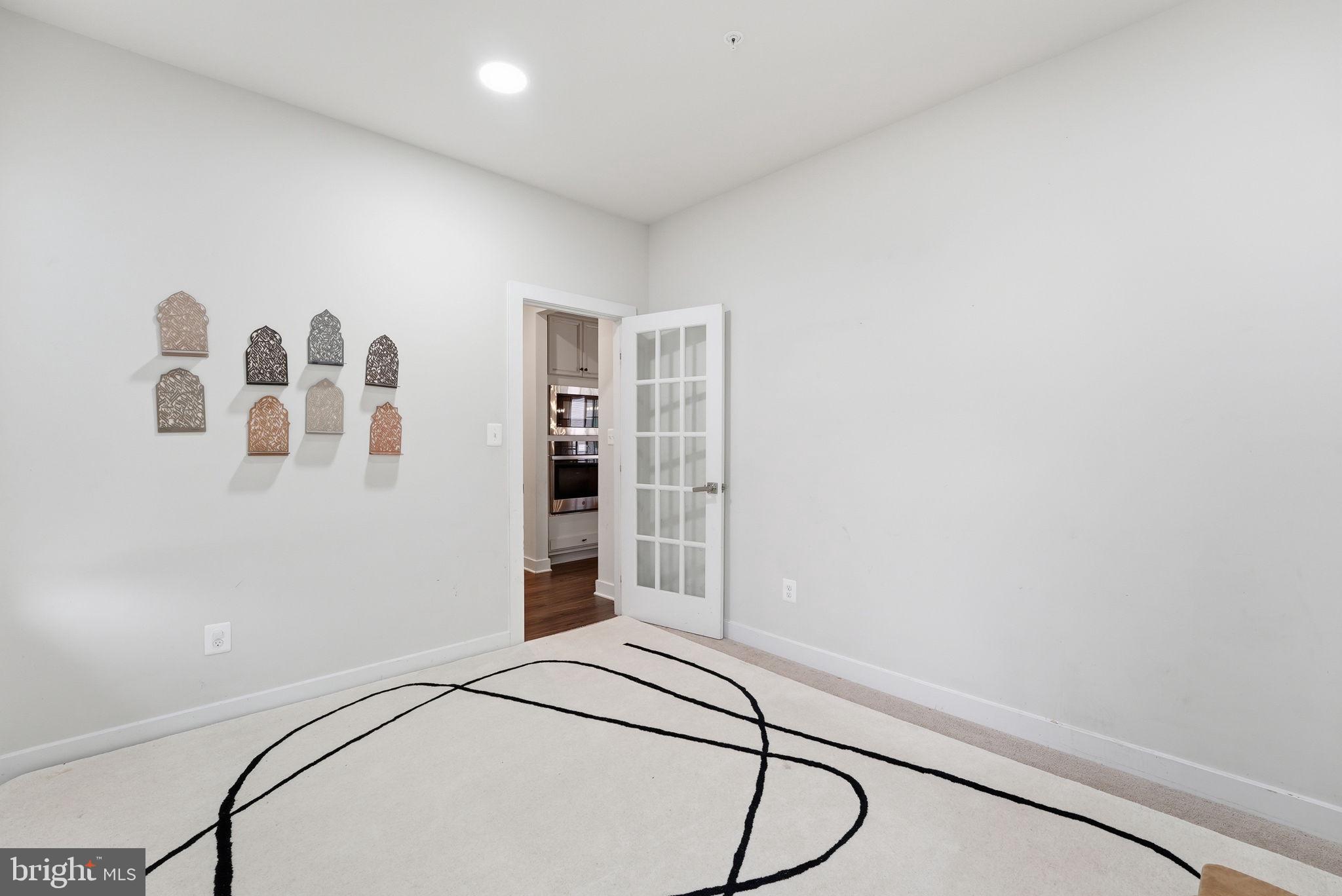 11190 Wheeler Ridge Drive Manassas, VA 20109 - Photo 5 of 25