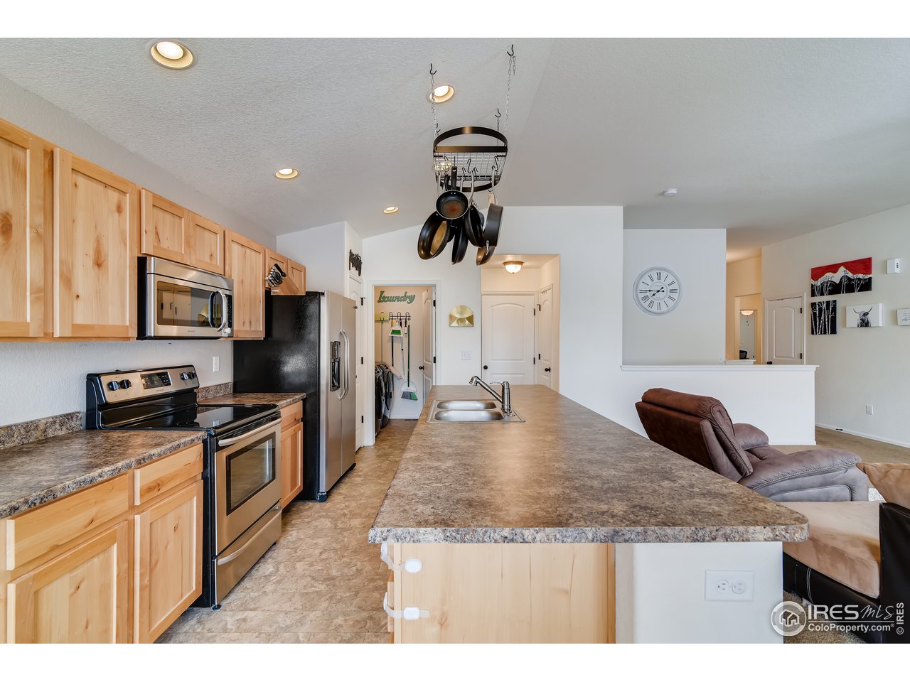 7591 McClellan Road Wellington, CO 80549 - Photo 12 of 40 Kitchen