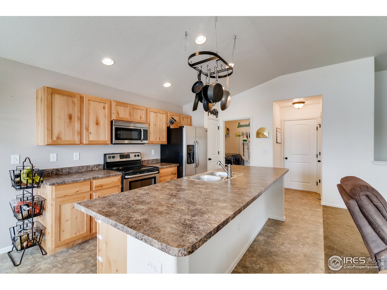 7591 McClellan Road Wellington, CO 80549 - Photo 10 of 40 Kitchen