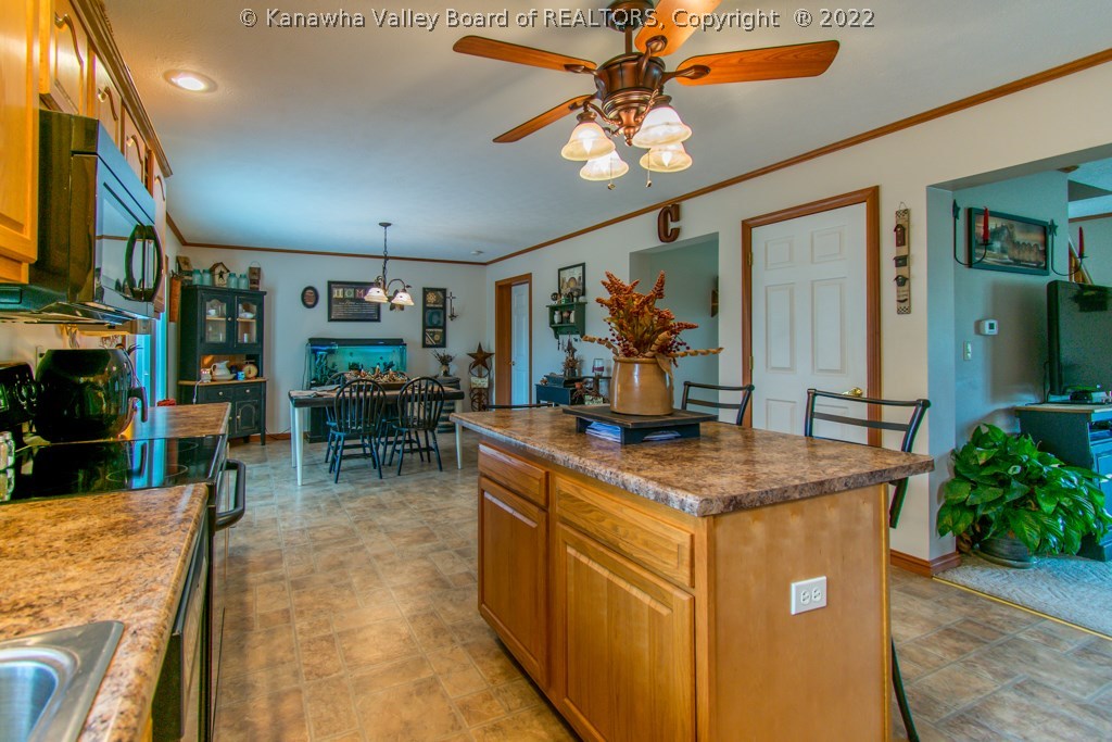 6659 Fisher Ridge Road Liberty, WV 25124 - Photo 9 of 29 Gallery Image 9