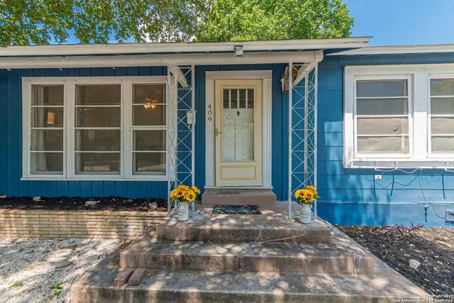 $1,995 | 409 Aero Avenue, Schertz, TX 78154