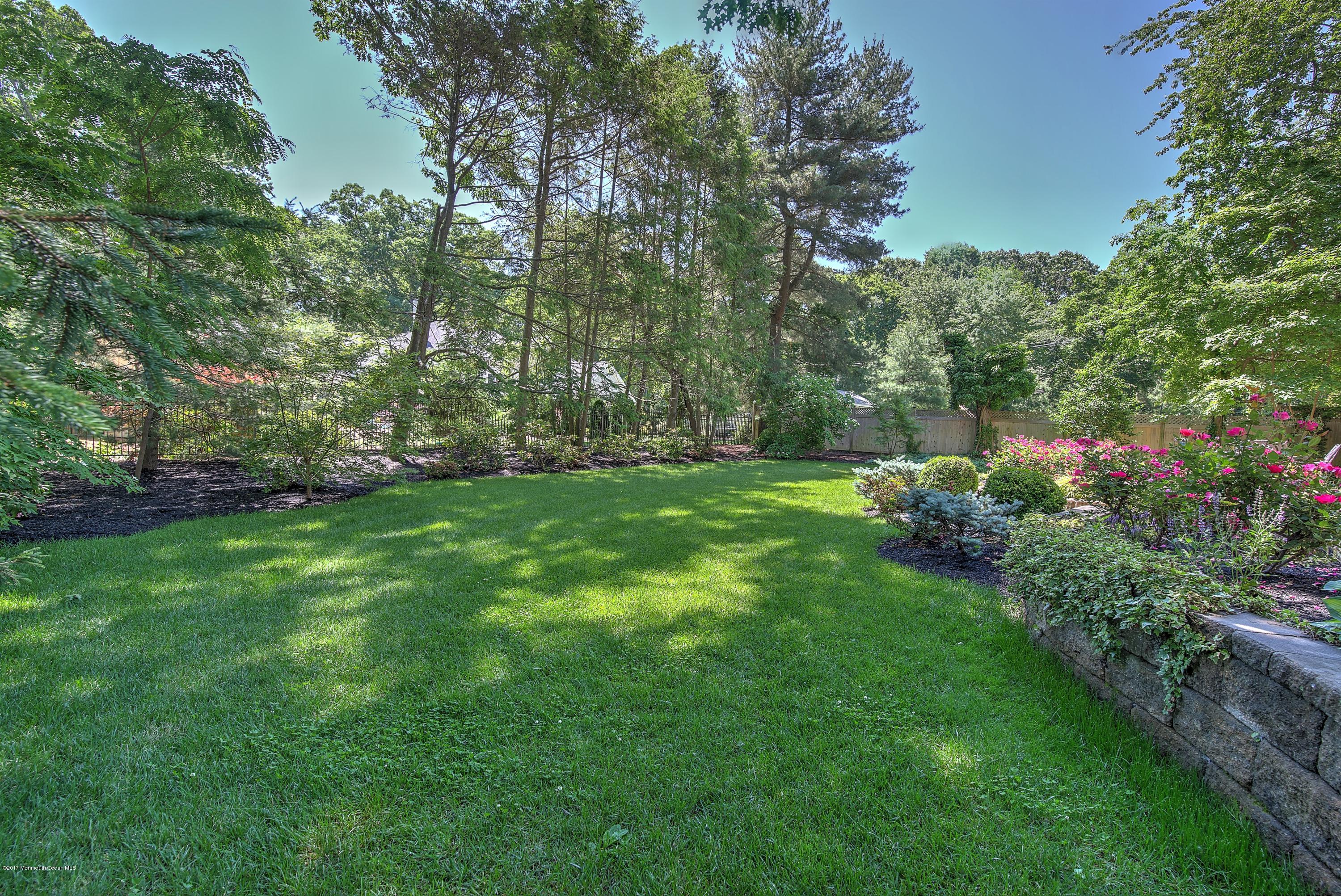 25 Phalanx Road Lincroft, NJ 07738 - Photo 29 of 35 036_BACK YARD