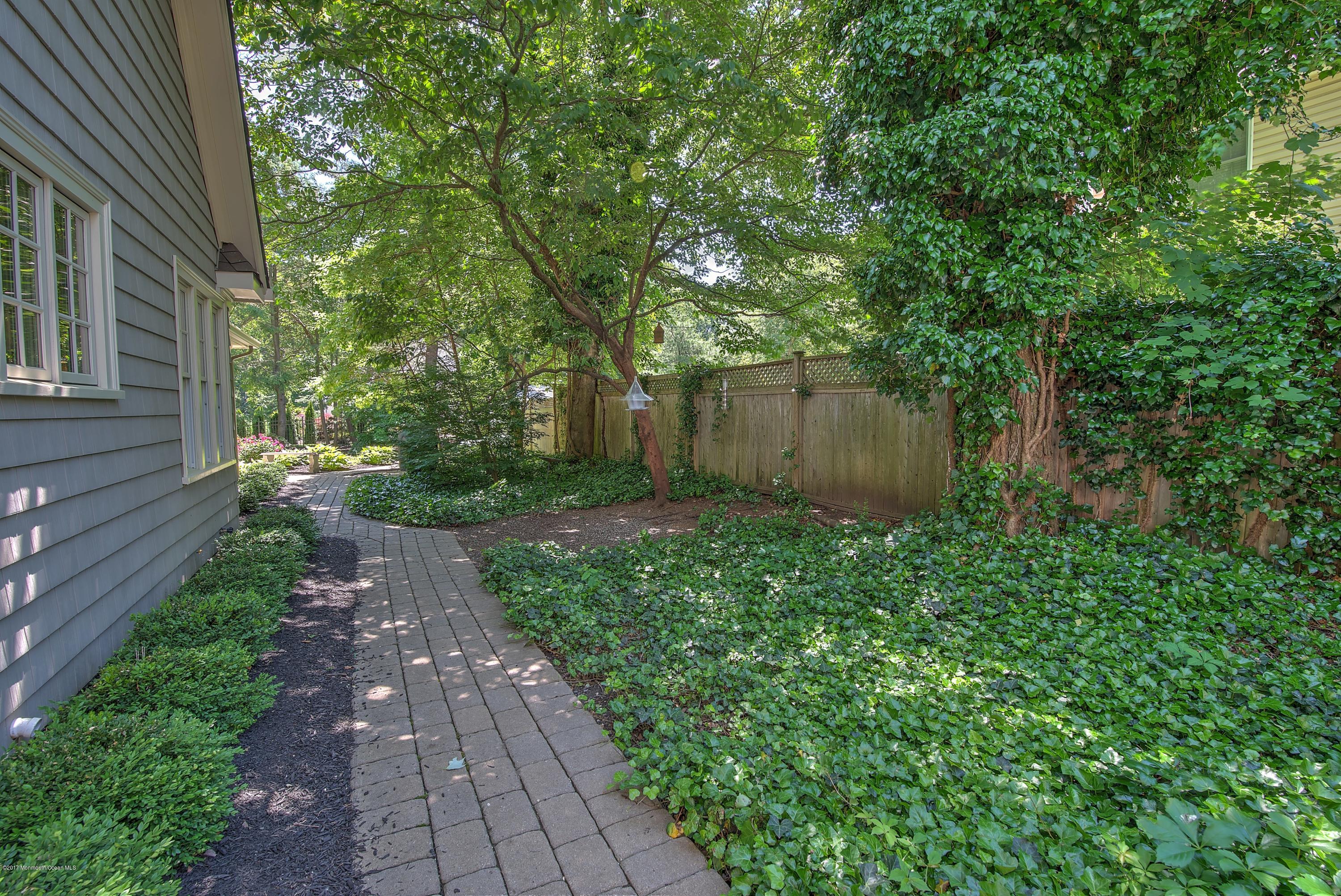 25 Phalanx Road Lincroft, NJ 07738 - Photo 32 of 35 043_BACK YARD