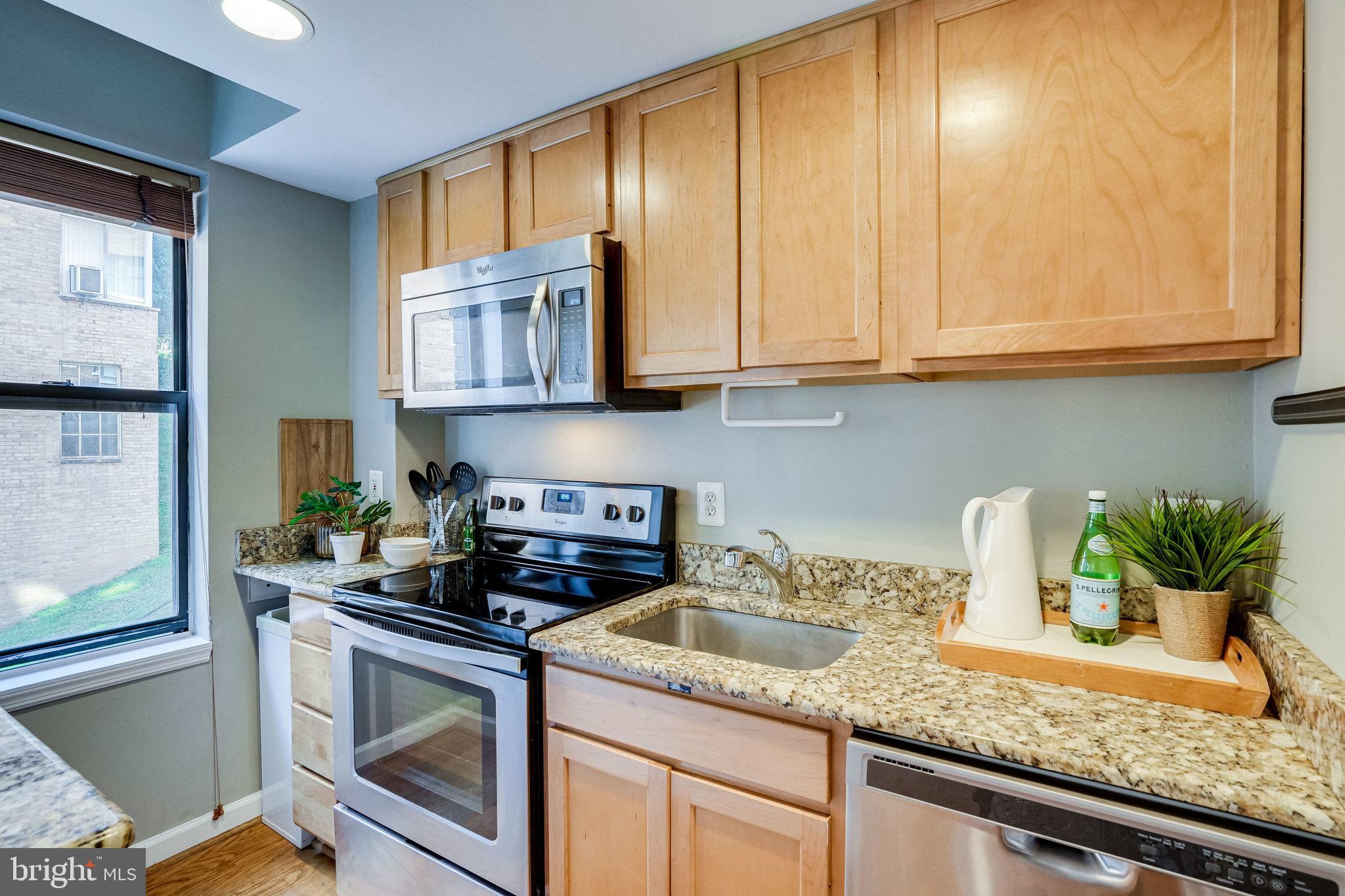 1750 Harvard Street Northwest, Unit 2D Washington, DC 20009 - Photo 16 of 28