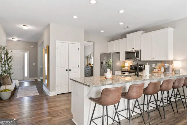 $389,999 | 204 Clear Springs Court, Jackson, GA 30233