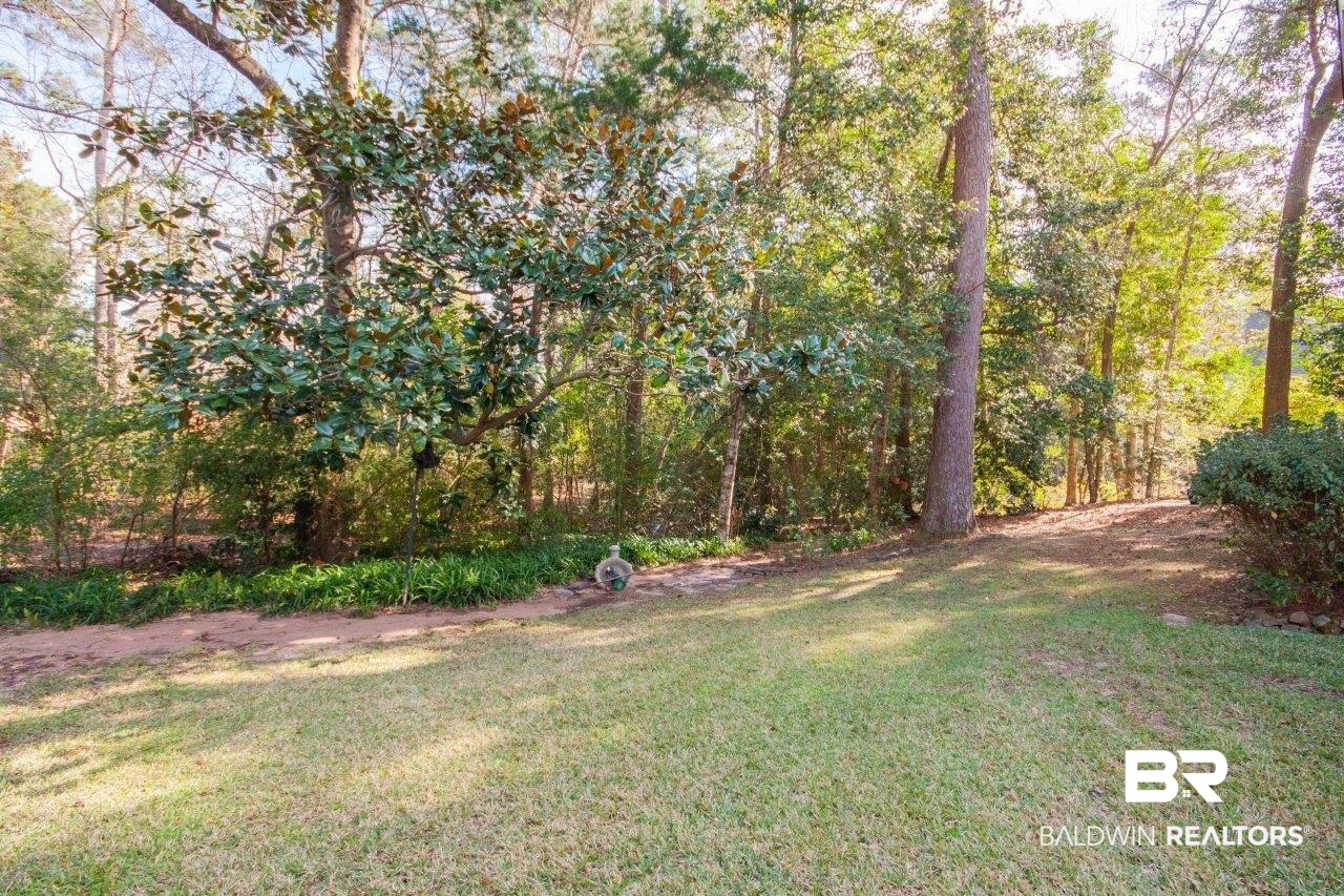 8779 Pine Run Daphne, AL 36527 - Photo 32 of 40 Back Yard
