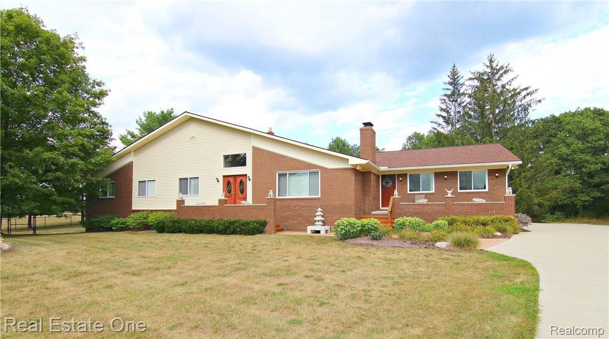 Saddle Ridge Front.jpg