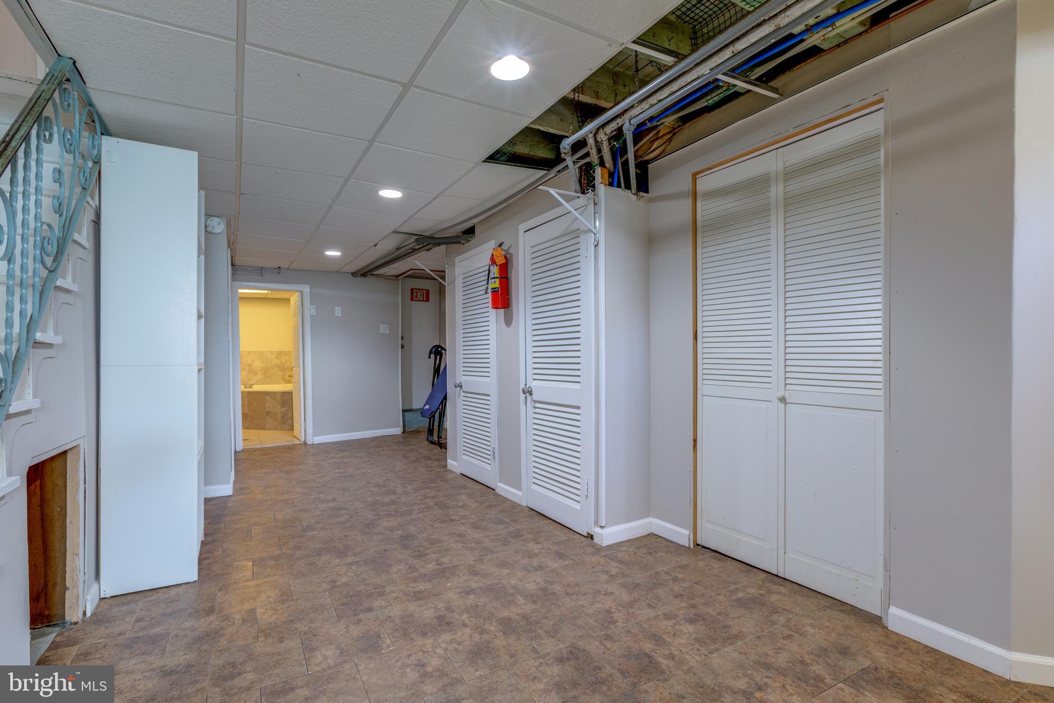 705 Atwood Road Philadelphia, PA 19151 - Photo 20 of 25 basement