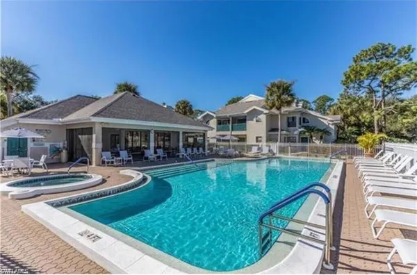 $2,500 | 65 Emerald Woods Drive, Unit E8, Naples, FL 34108