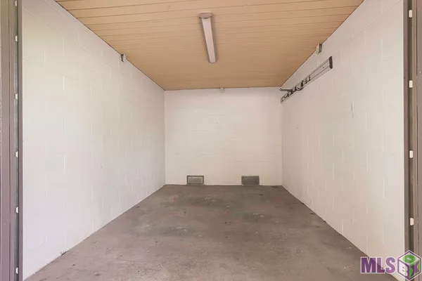 $450,000 | 18485 H H Wilson Road, Prairieville, LA 70769