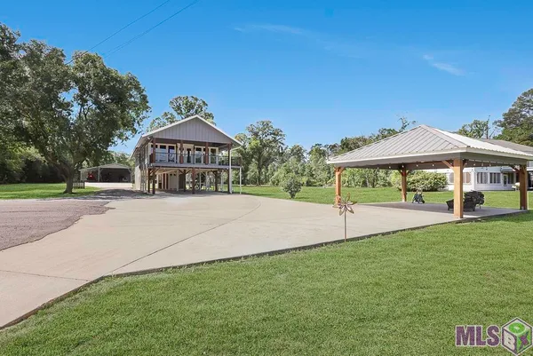 $450,000 | 18485 H H Wilson Road, Prairieville, LA 70769