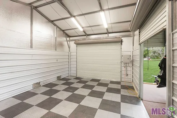$450,000 | 18485 H H Wilson Road, Prairieville, LA 70769
