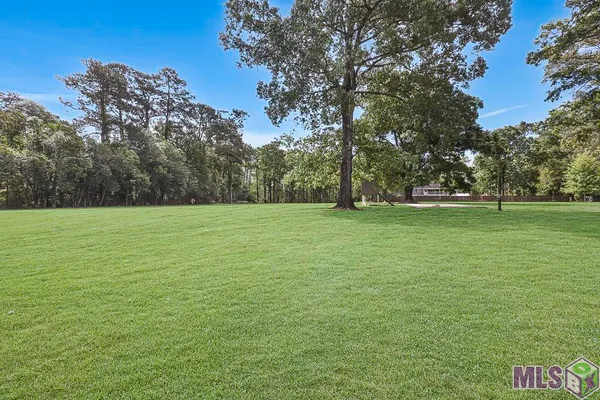 $450,000 | 18485 H H Wilson Road, Prairieville, LA 70769