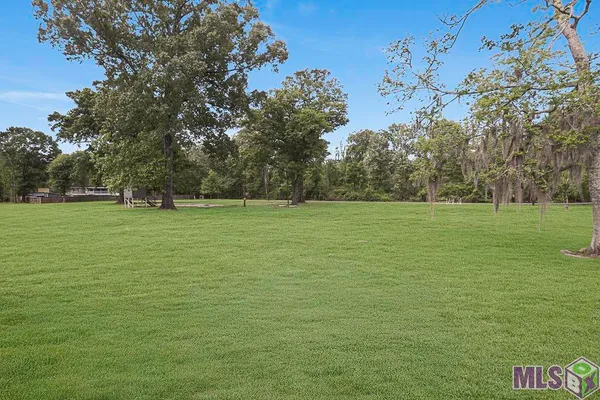 $450,000 | 18485 H H Wilson Road, Prairieville, LA 70769