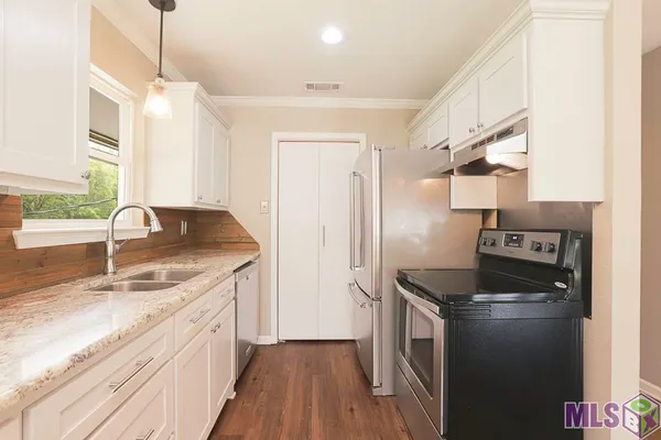$450,000 | 18485 H H Wilson Road, Prairieville, LA 70769