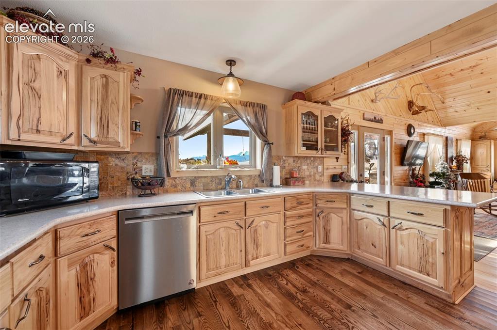 29 Howe Road Westcliffe, CO 81252 - Photo 15 of 39