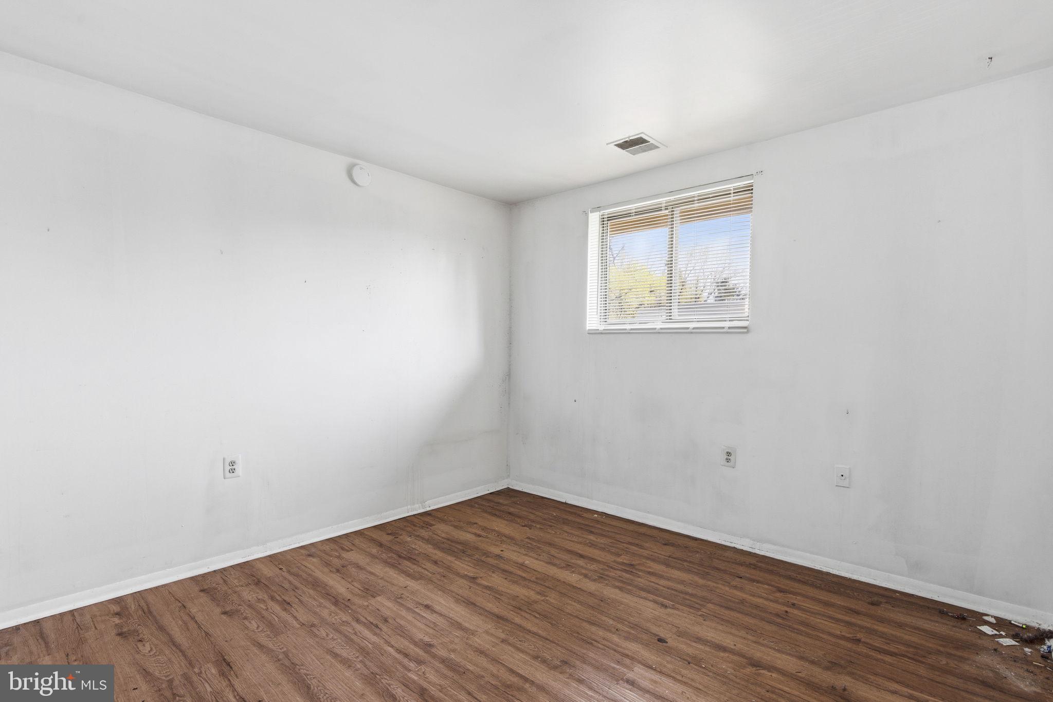 3924 Rolling Rd., Unit B10 Baltimore, MD 21208 - Photo 12 of 21