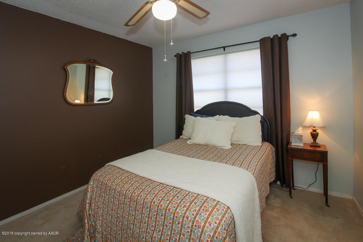 6307 Bayswater Road Amarillo, TX 79109 - Photo 28 of 39 BEDRROM 3 VIEW 2