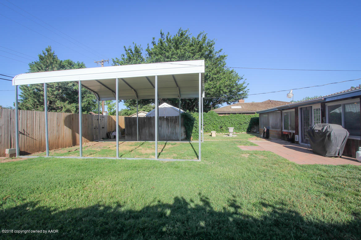 6307 Bayswater Road Amarillo, TX 79109 - Photo 35 of 39 BACKYARD VIEW 2