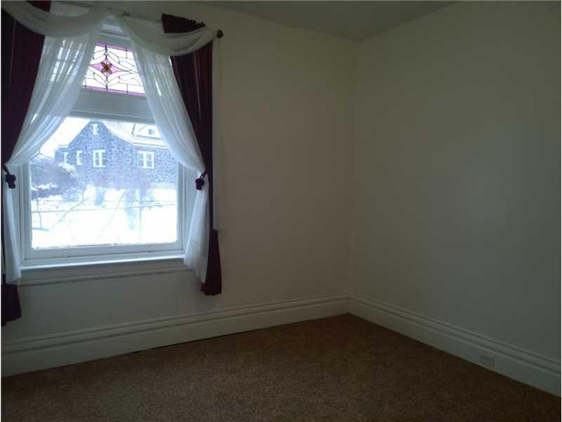 125 Marshall Road Observatory Hill, PA 15214 - Photo 11 of 15 Bedroom. ...and another room.