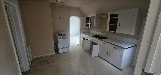 $24,900 | 127 Maple Street, Jamestown, NY 14701