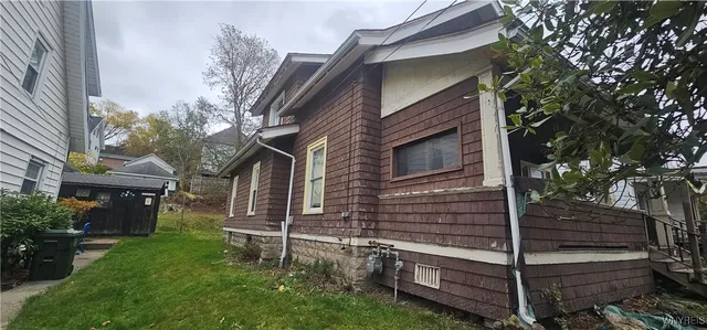 $24,900 | 127 Maple Street, Jamestown, NY 14701