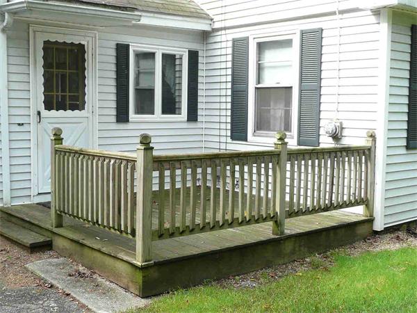 558 Leadmine Road Sturbridge, MA 01566 - Photo 7 of 15 a view of a house with a small yard